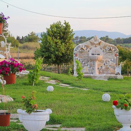 Kouros Resort Kalamákion Buitenkant foto