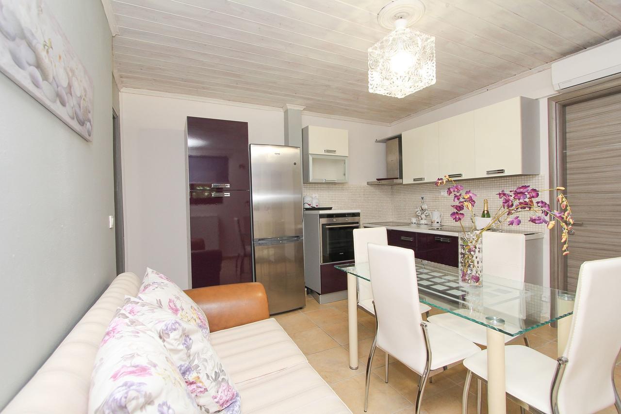 Kouros Resort Kalamákion Kamer foto
